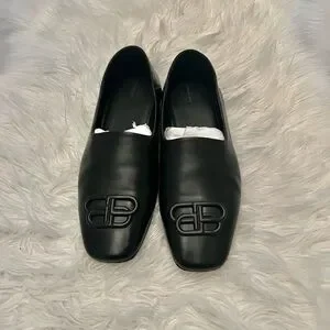 Balenciaga Black Leather Loafers Sleek Slip-On Design Balenciaga | Shoes | Balenciaga Black Leather Loafers Sleek  main image 3